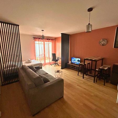 Studio Spacieux 4 Personnes Avec Terrasse Privee & Bureau - Gare A 4Min, Paris En 30Min Villiers-sur-Marne Dış mekan fotoğraf